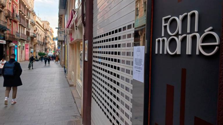 El Forn Mariné, en la calle Llovera, anunció su cierre definitivo el domingo. FOTO: Alfredo González