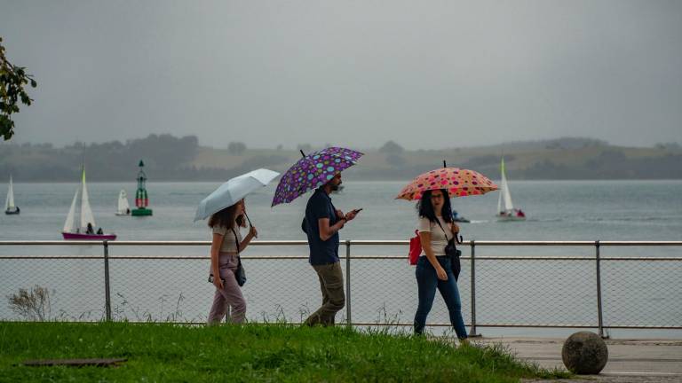 Se esperan lluvias durante todo el fin de semana. Foto: EFE