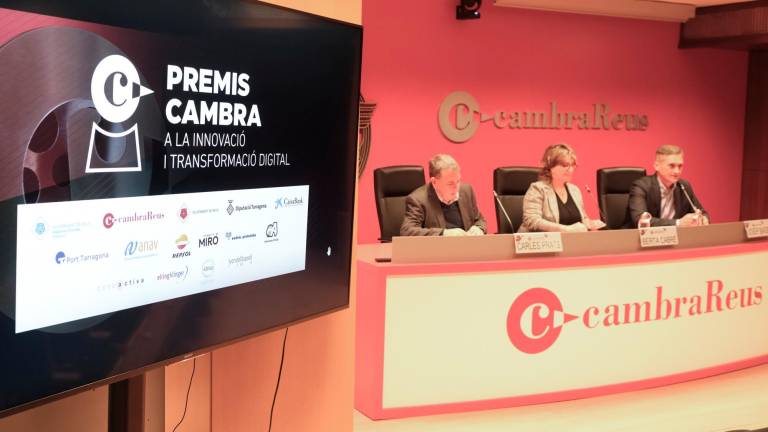 De izquierda a derecha, Carles Prats, Berta Cabré y Josep Baiges. FOTO: Fabián Acidres