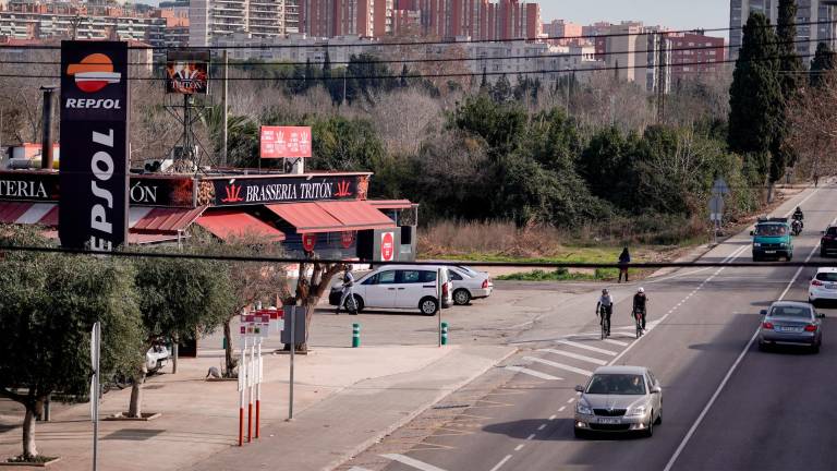 La futura estación se ubicará cerca del Tritón. foto: Marc Bosch