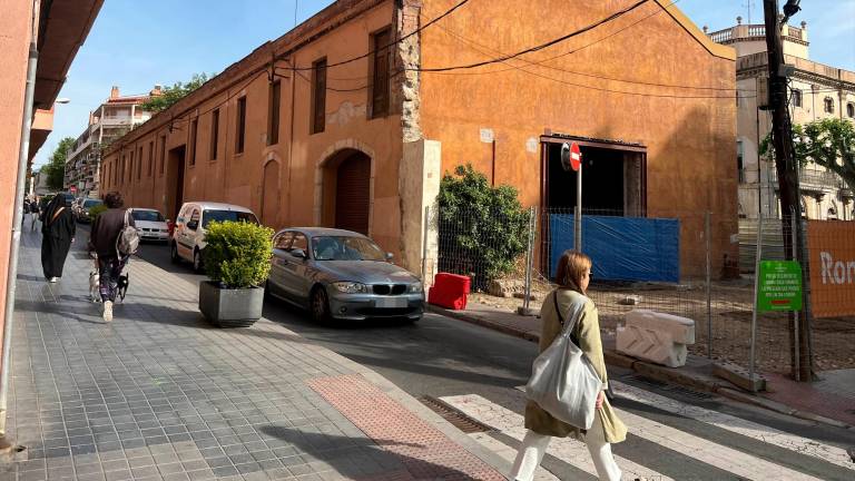 El edificio en el que se ubicará el futuro Centre Cívic Gregal de Reus. Foto: Alfredo González