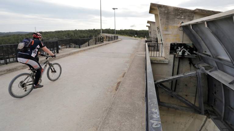 Ahora mismo el embalse de El Catllar tan solo está al 1,6% de su capacidad. Foto: Pere Ferré