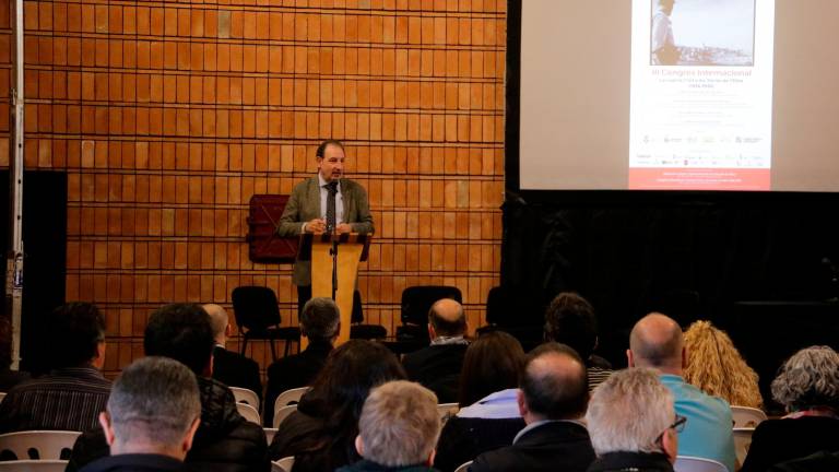 El conseller Ramon Espadaler, durant la seva intervenció a la tercera jornada del III Congrés Internacional La Guerra Civil a les Terres de l’Ebre. Foto: ACN