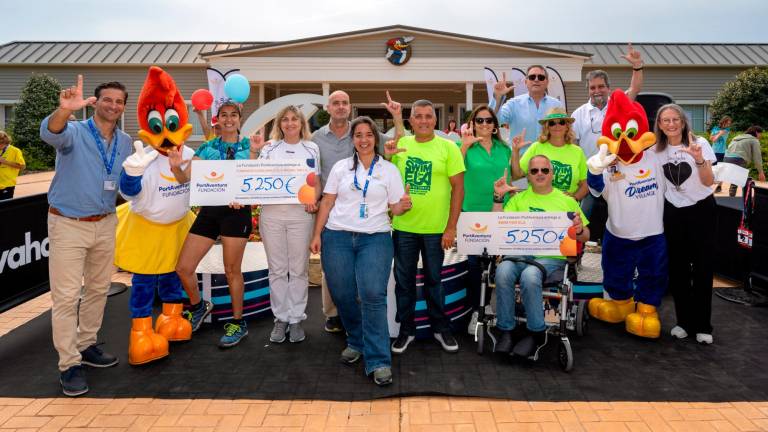 Más de 1.500 corredores en la carrera solidaria de PortAventura