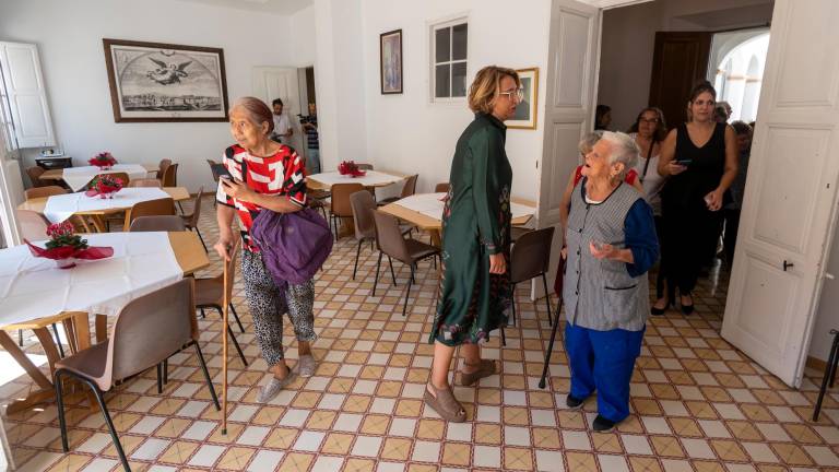 El menjador social de Tortosa es trasllada al convent de la Puríssima