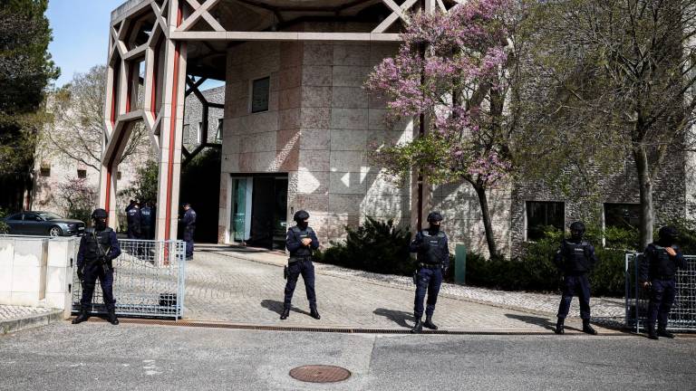 Dos mujeres muertas y varios heridos en un ataque a centro ismaelí de Lisboa