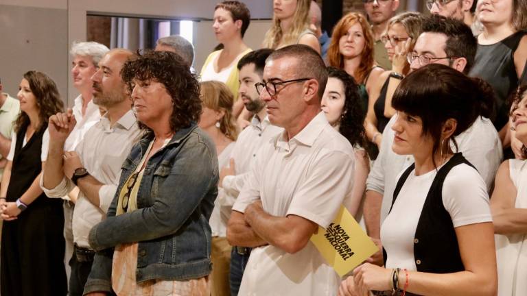 Aloy, Jordà i Camps, amb la resta de membres del grup impulsor de Nova Esquerra Nacional, la candidatura alternativa a Junqueras per liderar ERC. Foto: ACN