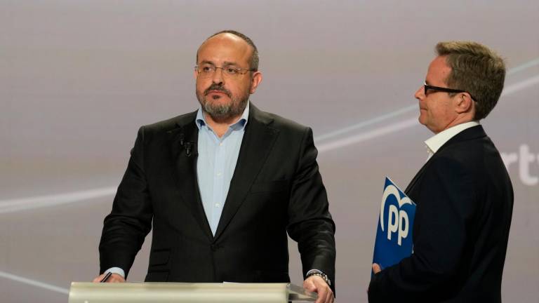 El candidato del PP Alejandro Fernández durante el debate electoral organizado por RTVE Catalunya. Foto: EFE
