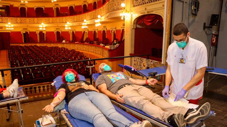La Marató de Donats de Sang en el Teatre Fortuny se saldó con 617 donaciones.FOTO: ALBA MARINÉ