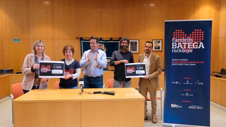 Cambrils Batega lliura els 14.250 euros recaptats a les fundacions Fero i Miquel Valls