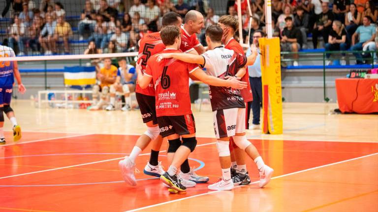 El CV Tarragona SPSP comienza la liga con el ánimo alto tras ganar la Lliga Catalana la pasada semana. foto: marc bosch