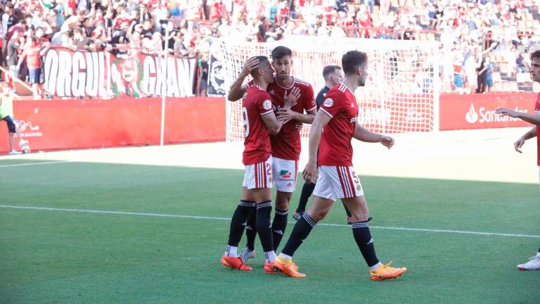 Los jugadores del Nàstic celebran un gol conseguido ante la SD Logroñés. Foto: Àngel Ullate