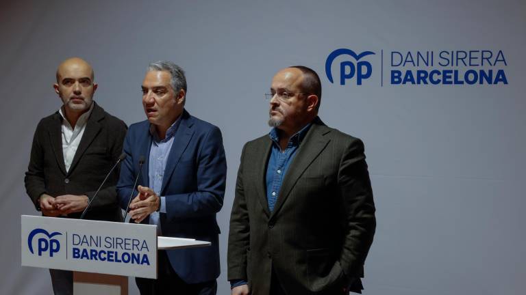 Alejandro Fernández, a la derecha. Foto: EFE