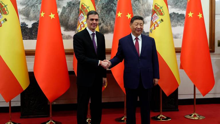 El presidente del Gobierno, Pedro Sánchez, y el líder chino, Xi Jinping. Foto: EFE