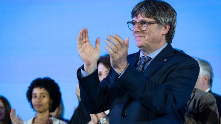 Carles Puigdemont compareció desde Argelers, tras situarse como segunda fuerza. foto: EFE