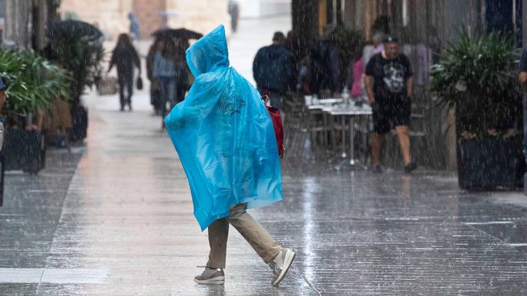 Lluvias intensas ponen en alerta a l’Ebre y se desplazarán hasta Tarragona