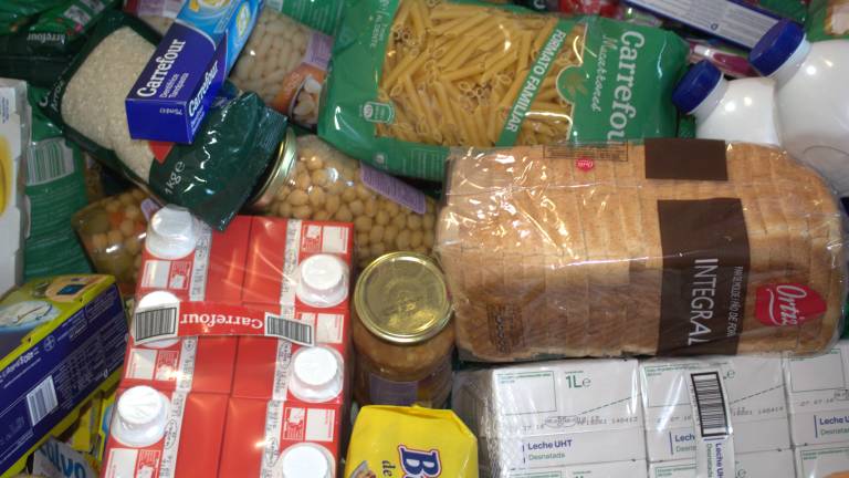 Carrefour organiza una recogida de alimentos este fin de semana