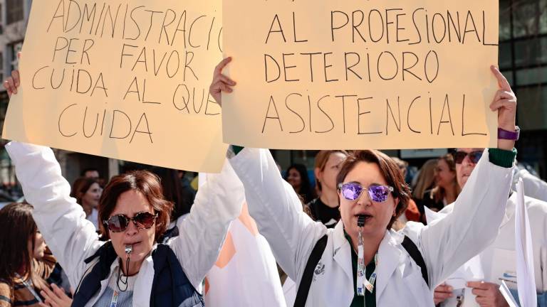 El Sindicato de Médicos de la Comunitat Valenciana, durante una protesta a primeros de marzo. Foto: EFE