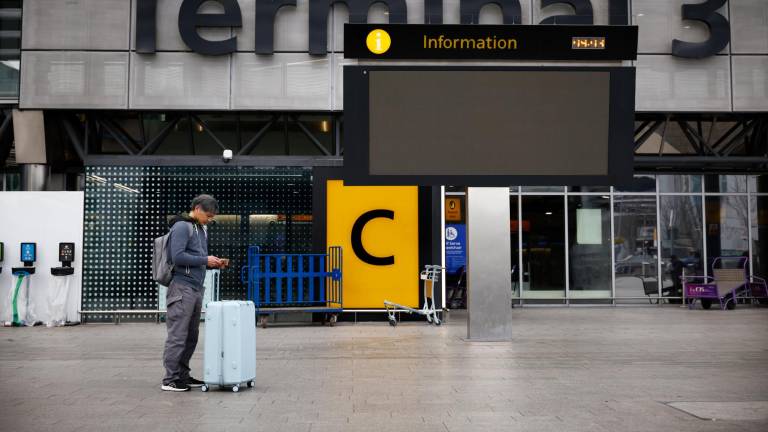 El cierre del aeropuerto de Heathrow de Londres. Foto: EFE