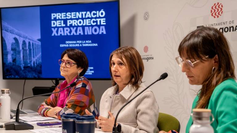 Montserrat García, Ceciia Mangini y Nuria Ríos durante la presentación de la campaña. Foto: Joan Carles Borrachero