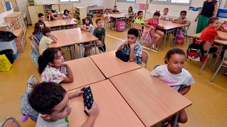 El curs acadèmic s’inicia amb la baixada de ràtios, concretament, es fa al cicle d’Infantil 3, que passa a 20 alumnes per aula respecte als 25 que hi havia fins ara. Foto: Joan Revillas