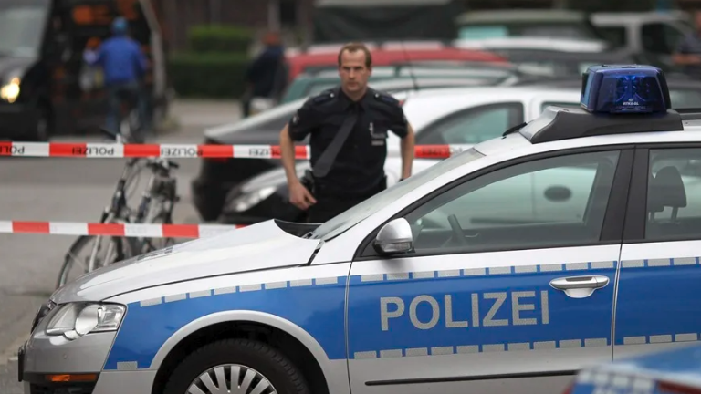 Un agente de Policía de Hamburgo. Foto: EFE