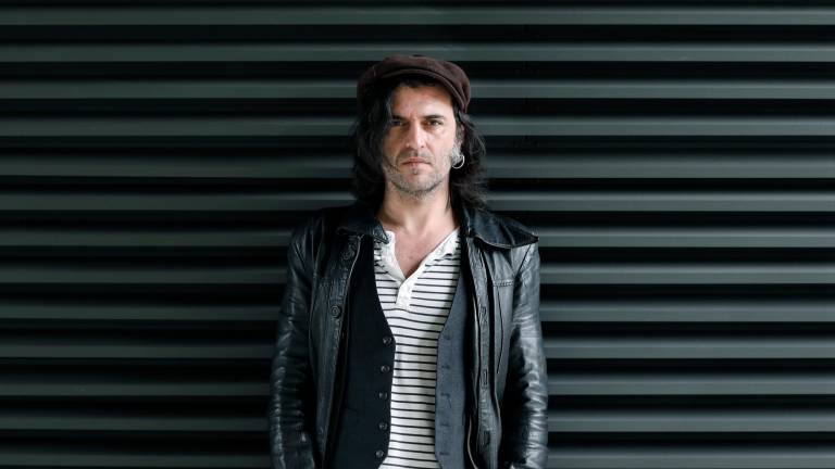 El compositor y guitarrista Xarim Aresté presentará su nuevo álbum titulado ‘Ses entranyes’. FOTO: EFE/ Andreu Dalmau