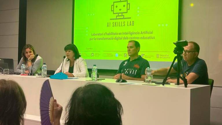 Sessió inaugural de l’AI Skills Lab, el passat dia 12 a l Seminari de Tarragona. Foto: URV