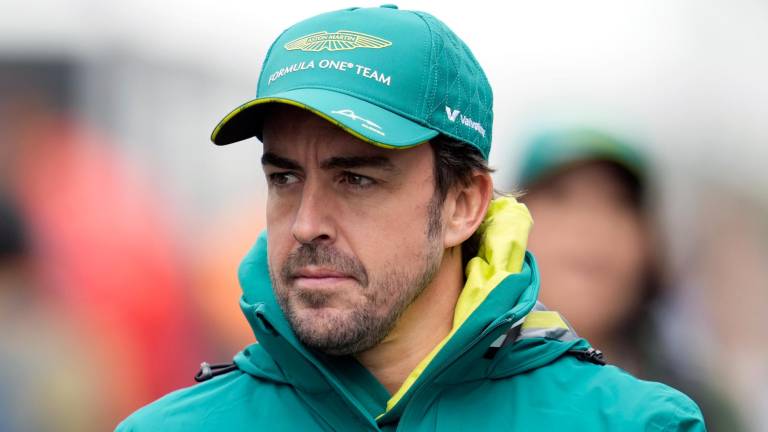 Fernando Alonso afronta esta segunda temporada en la escudería inglesa. Foto: EFE/EPA/FRANCK ROBICHON