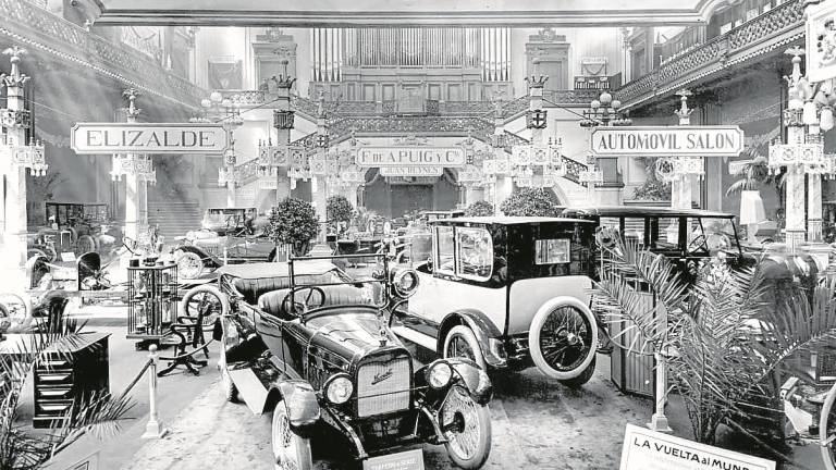 Estand de F. de A. Puig y cia en 1919. FOTO:Automobile Barcelona