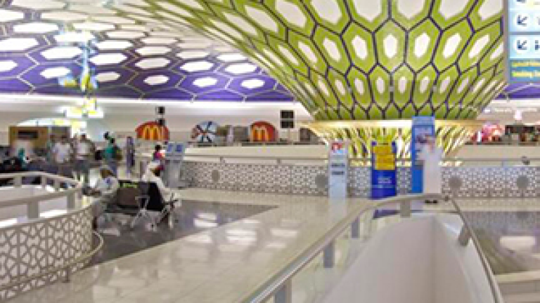 El intercambio se hizo en el aeropuerto de Abu Dhabi.