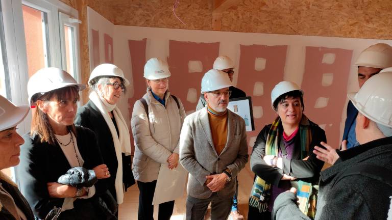 Visita del conseller Campuzano a las obras del nuevo edificio de Barnahus. foto: Jan Magarolas