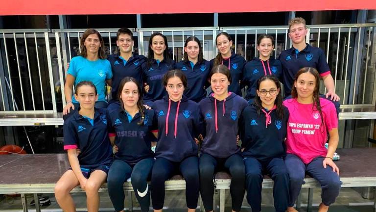 Los nadadores y nadadoras del Tarraco protagonizaron una sensacional actuación en Sabadell. foto: cedida
