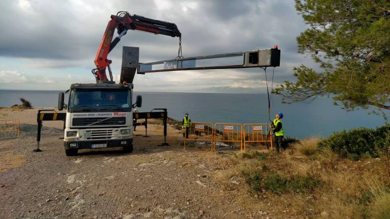 Las obras empezaron ayer en la Punta Grossa, en Cap Salou. Foto: Guillermo Moreno