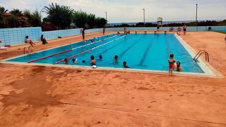 Altafulla tiene nuevas tarifas para la piscina municipal