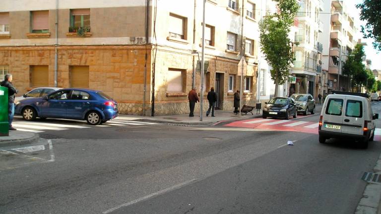 El atraco sucedió en la carretera de Valls de El Vendrell. Foto: JMB/DT