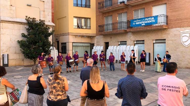 Tret de sortida a les Festes Majors a la plaça de l’Ajuntament. Foto: Ajuntament d’Amposta