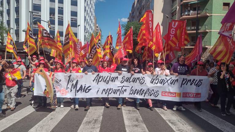 La manifestación en la calle Prat de la Riba. Foto: Raúl Cosano