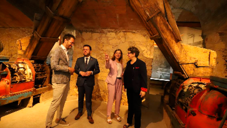 Aragonès inaugura el Celler de Vila-Seca, «fruto del cooperativismo»