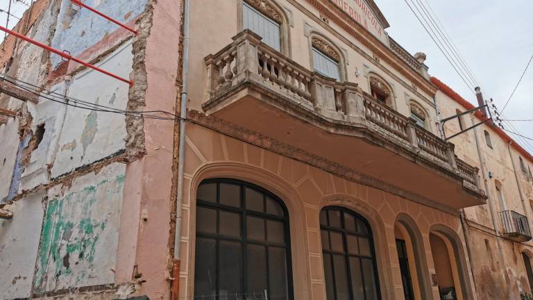 L’antic edifici de la Cooperativa de Figuerola serà un centre cultural i social. Foto: Àngel Juanpere
