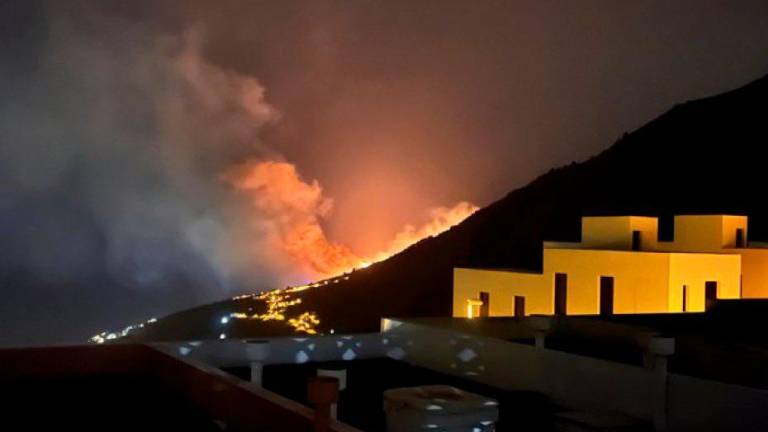 $!Se reaviva el incendio forestal de agosto en Tenerife