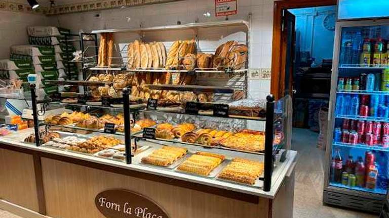 El horno se encuentra en el corazón de Prades. Foto: DT