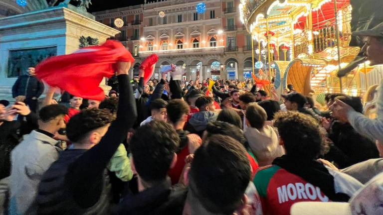 La comunidad marroquí celebra en Tarragona la victoria ante España