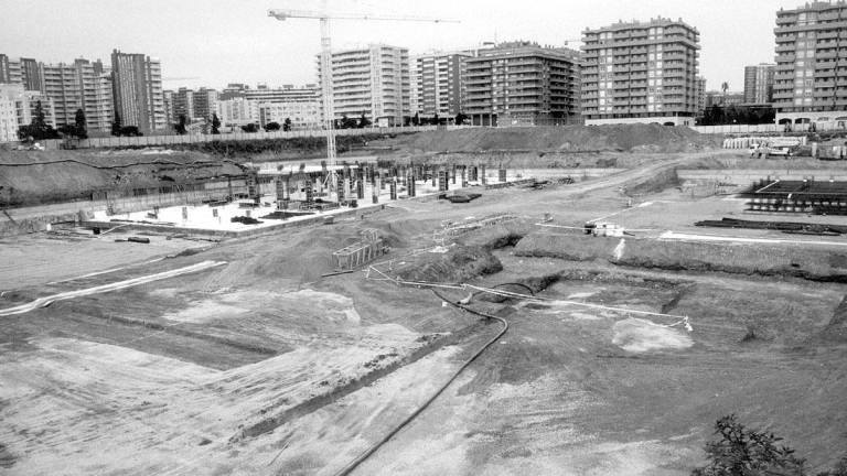 Inicio de las obras de construcción del Parc Central. FOTO: j. c. león/dt