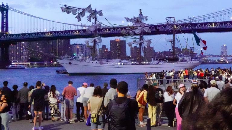 El Cuauhtémoc, el buque insignia de la Marina mexicana. Foto: EFE