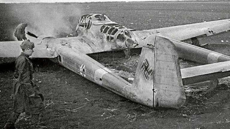 $!Un avión alemán abatido por el piloto tarraconense. Foto. ‘Ales Lleials’