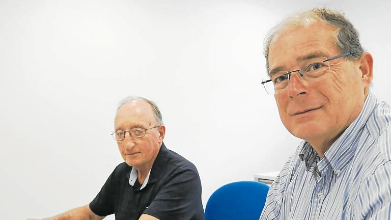 En primer término, Luis Quismondo, presidente de Ascasud. Detrás, Jesús Loma-Ossorio, vicepresidente de esta asociación. FOTO: Pere Ferré