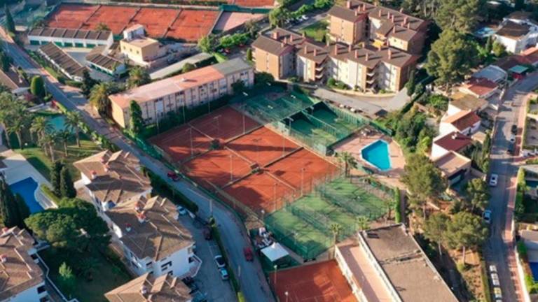 La zona Park, abajo, y la zona del Tennis Tarragona, en la parte superior. Foto: Club Tennis Tarragona