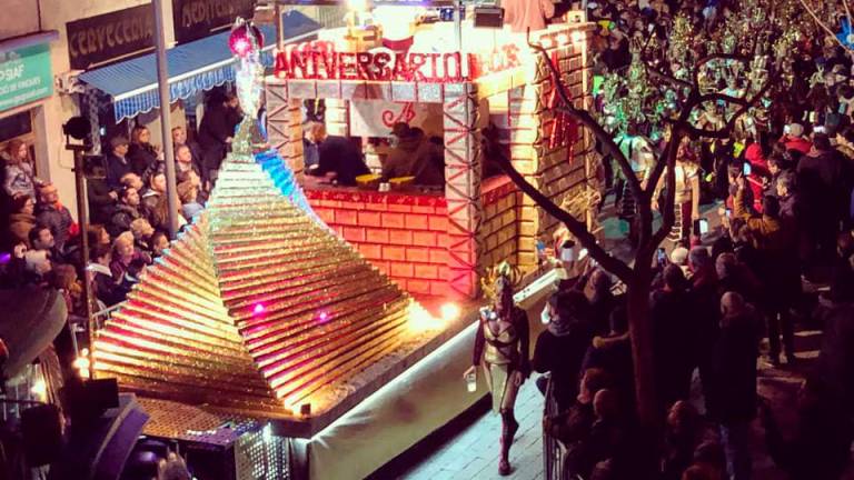 $!Saquean carrozas de Carnaval de Cunit en un solar municipal