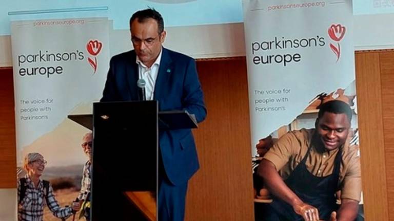 El president de la Federació Espanyola de Parkinson, Andrés Álvarez, va advocar per les sinèrgies entre especialistes i malalts. Foto: Cedida